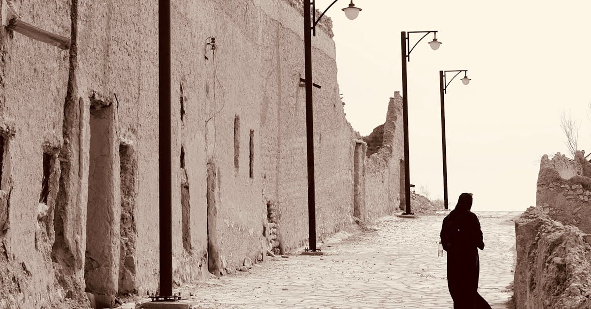 استكشاف الفنون المعاصرة في معارض موسم الرياض