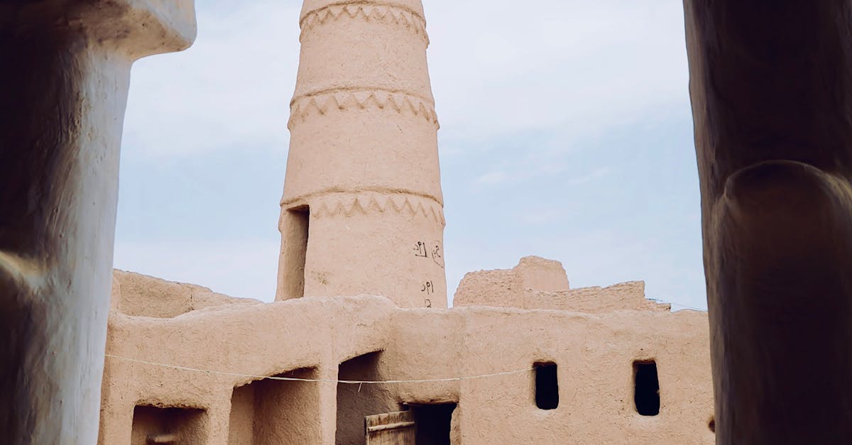 دور الفنون الشعبية في تعزيز الهوية الوطنية